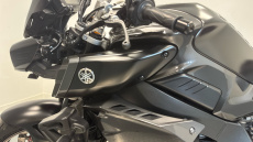 Yamaha Mt-10 (16MY)